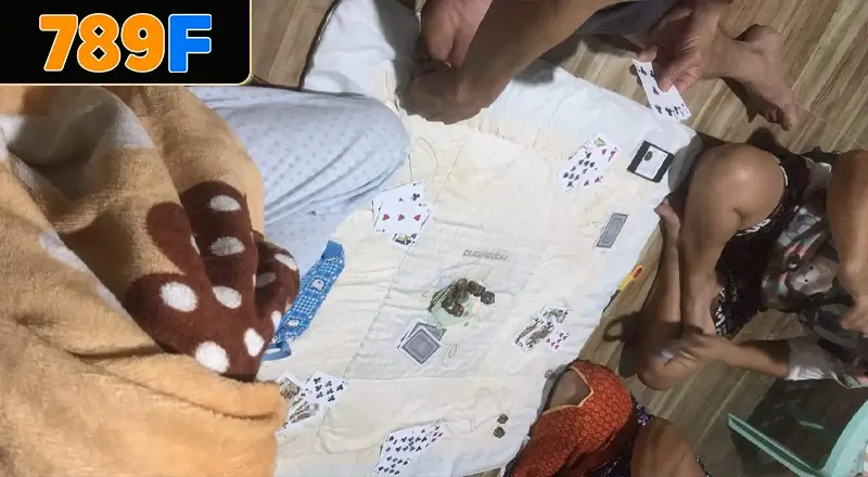 Bài cào truyền thống - chơi tự do giữa các người chơi