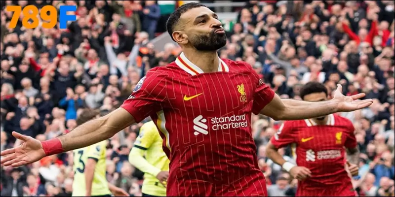 Ai dẫn trước trong bảng Top kiến tạo Ngoại hạng Anh 24/25?