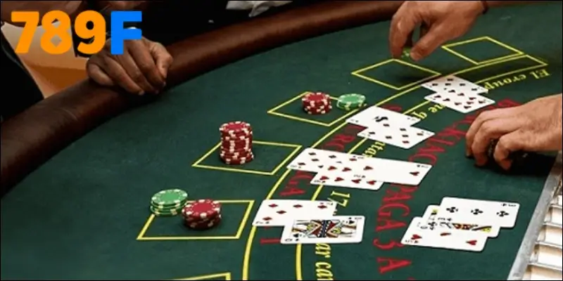 Áp dụng cách chơi baccarat thắng 100 tại nhà cái 789F