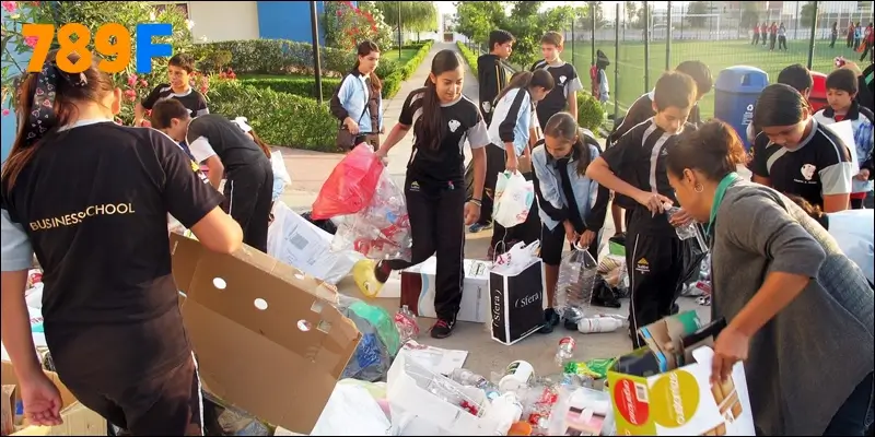 Các hoạt động cứu trợ khẩn cấp của 789F