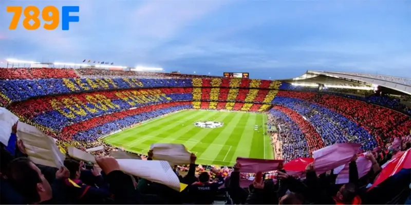 Camp Nou – sân nhà của Câu lạc bộ bóng đá Barcelona