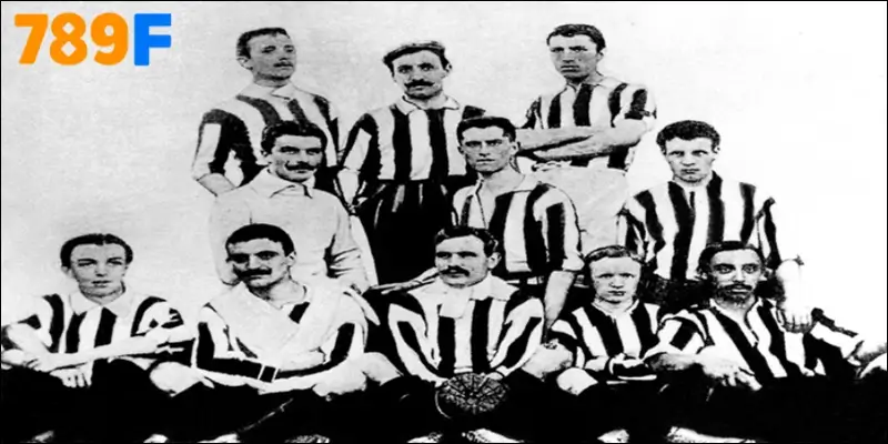 Câu lạc bộ bóng đá Juventus ra đời năm 1897