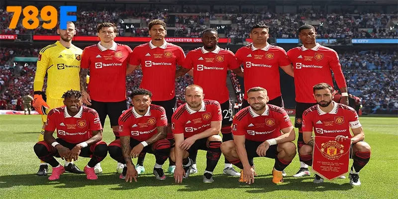 Câu lạc bộ Bóng đá Manchester United – Quỷ đỏ