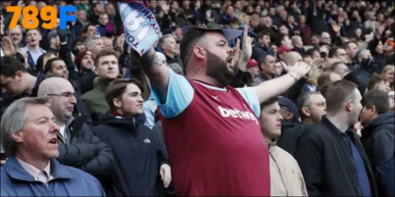 CĐV West Ham chờ đợi phép màu từ Nuno để giúp đội bóng thoát khỏi nhóm cuối bảng