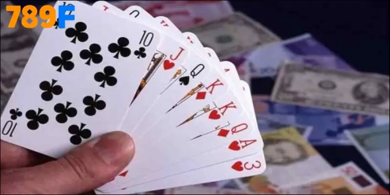 Chiến thuật nâng cao trong cách đọc bài đối thủ trong phỏm