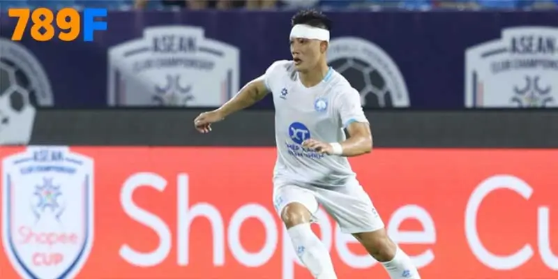 Lâm Ti Phông tỏa sáng rực rỡ trong trận Nam Định vs Svay Rieng