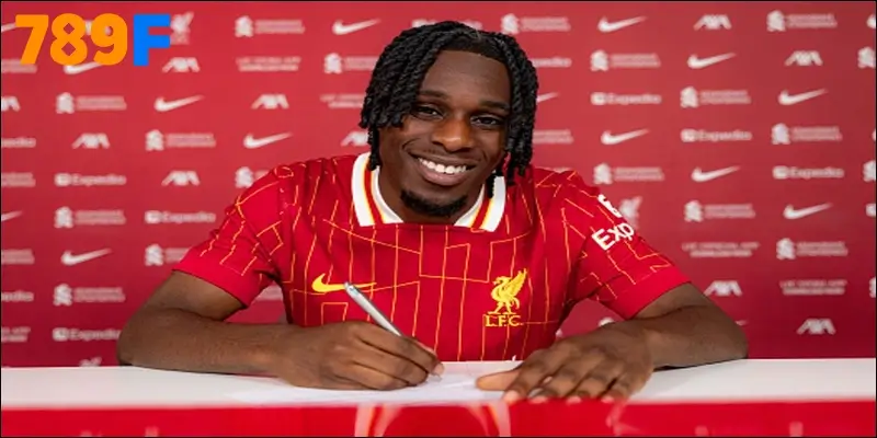 Liverpool chuyển nhượng 2025, Cơn địa chấn tại Anfield