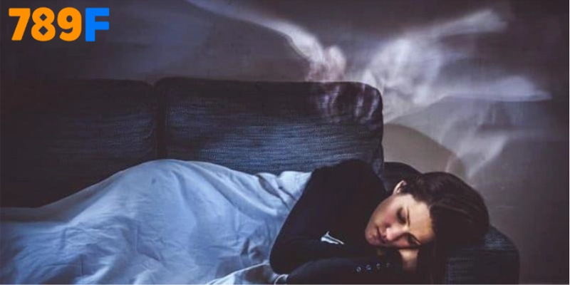 Nằm Mơ Thấy Người Thân Đã Mất Đánh 03 – 30 – 12 hoặc 44 – 77