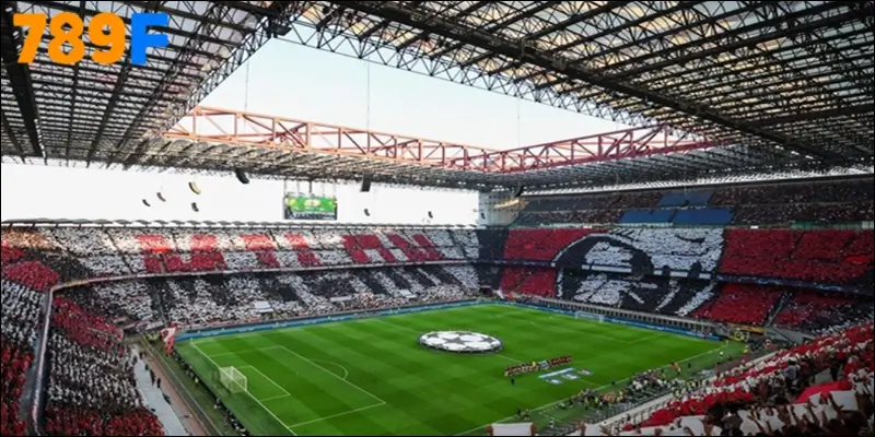 Sân vận động San Siro với sức chứa hơn 75.000 chỗ ngồi