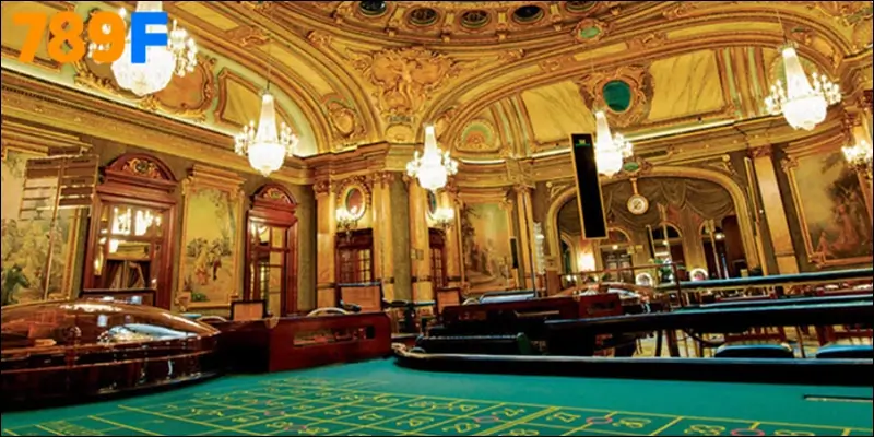 Nội thất dát vàng và phong cách hoàng gia giúp Monte Carlo giữ vị thế độc tôn tại châu Âu