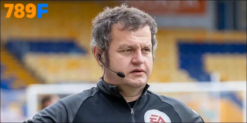 Trọng tài EFL phạm tội tình dục: Bóng tối sau ánh đèn sân cỏ