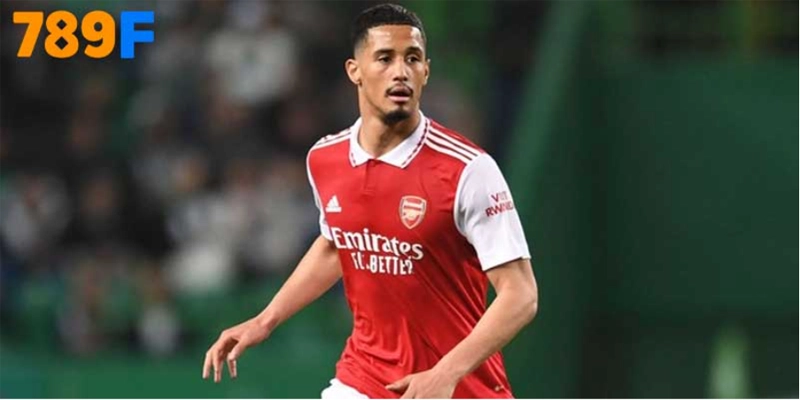 William Saliba - trung vệ vừa khiến Real Madrid ngỡ ngàng với mức lương khủng tại Arsenal